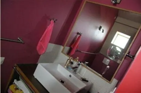 D'hotes Le Poteau Rose Bed and breakfast Bayona