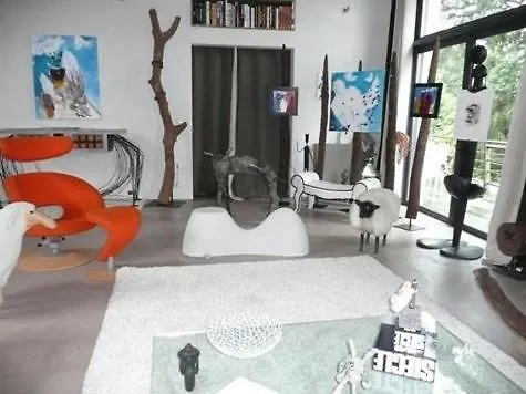 D'hotes Le Poteau Rose Bed and breakfast Bayona